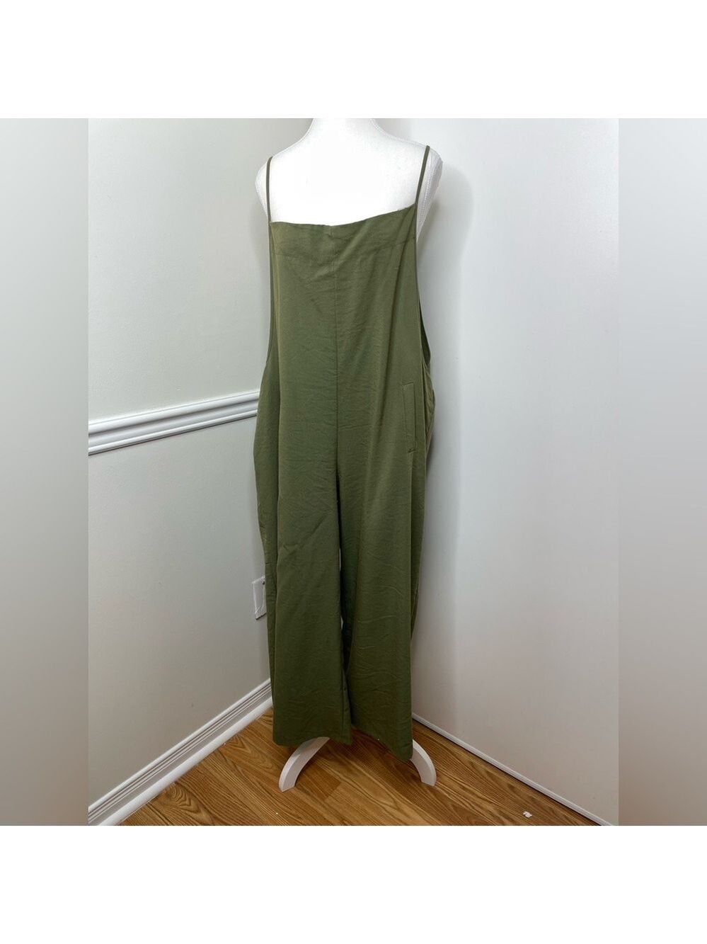 Gulang Suspended Gardner Wide Leg Jumpsuit